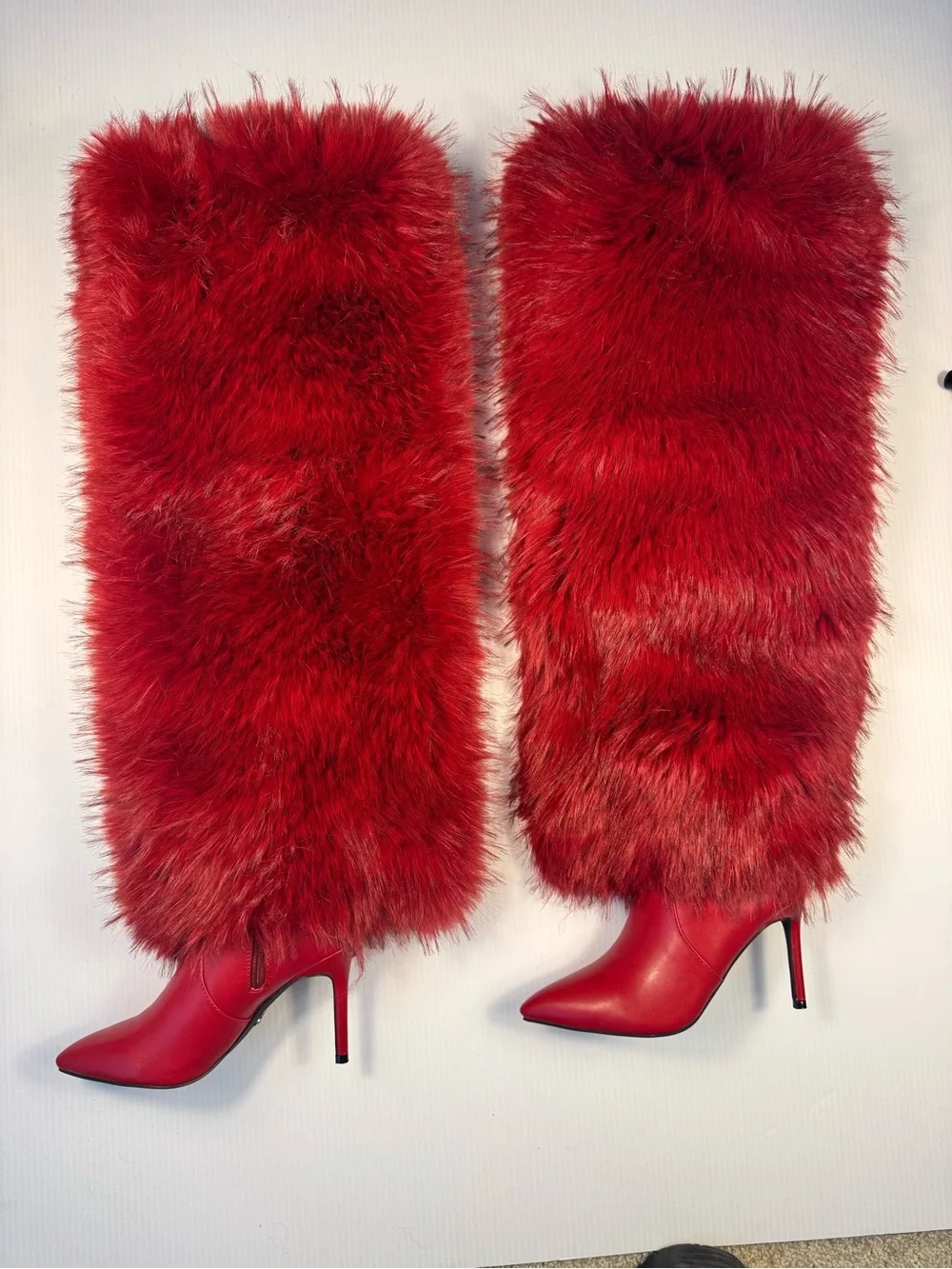 Red Faux Fur Thigh-High Stiletto Boots – Size 6 – NIB ❤️🔥